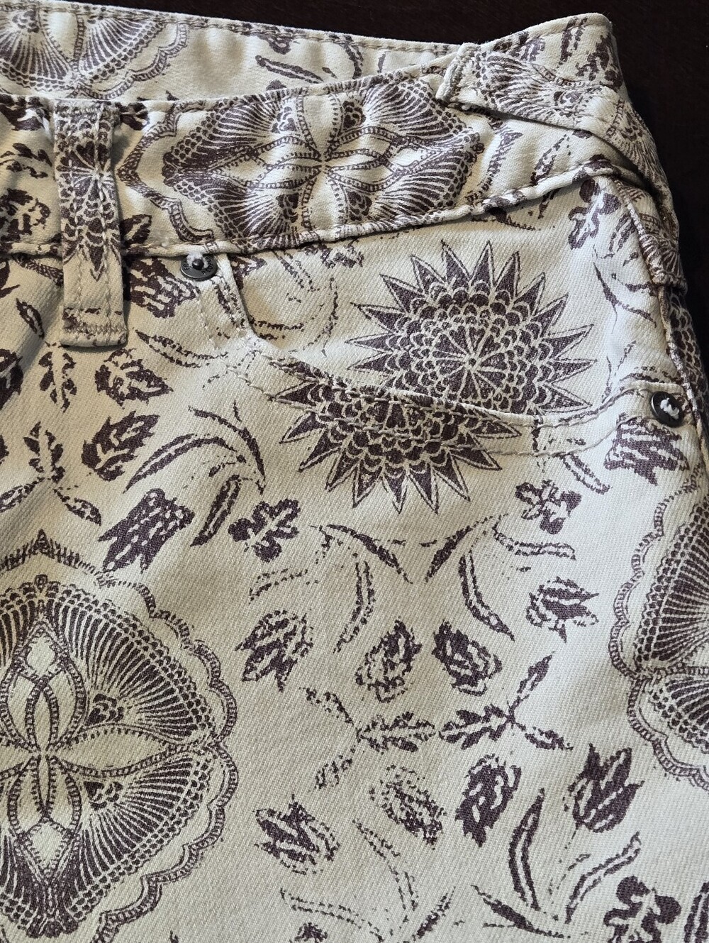 Free People Slim Ankle Crop Jeans Moroccan Mediallion Print Cream Brown Size 26 - Picture 5 of 15